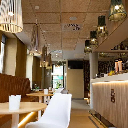 Boutique De Hotell 2*